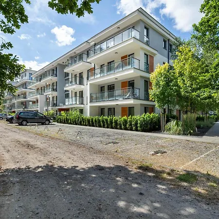 Nadmorski W Pobierowie Z Parkingiem Oraz Basenem By Renters Apartment Pobierowo