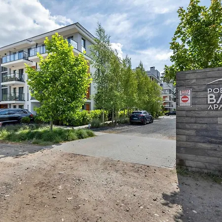 Nadmorski W Pobierowie Z Parkingiem Oraz Basenem By Renters Apartment