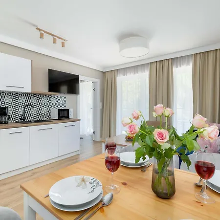 Apartment Nadmorski W Pobierowie Z Parkingiem Oraz Basenem By Renters *